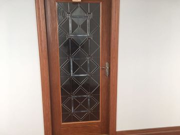 Vidrio decorativo 22&quot; del panel de la puerta” estilo de madera natural de la pátina negra *64